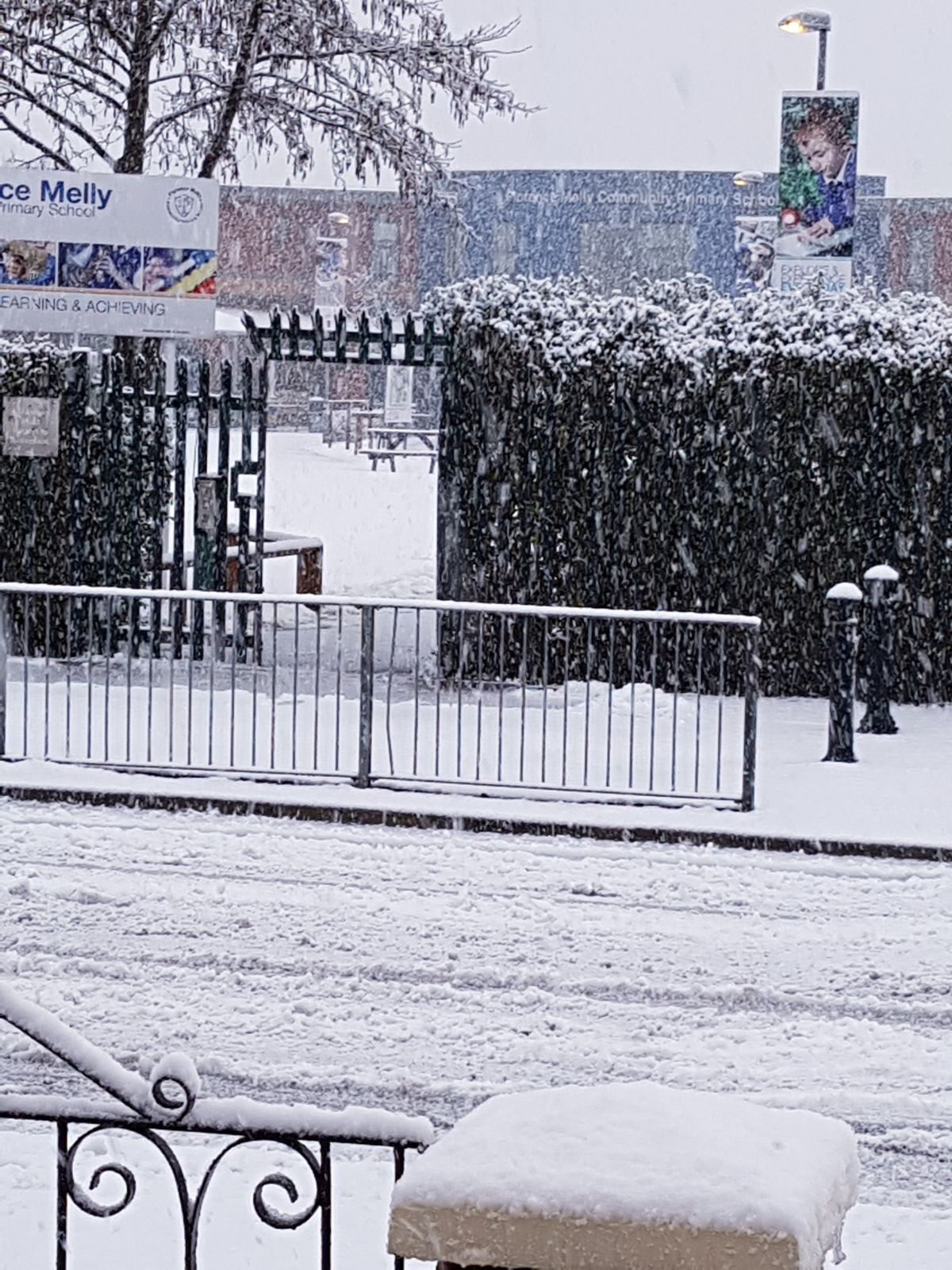 SCHOOL CLOSED Due To The Snow Florence Melly Community Primary School